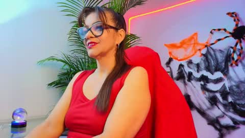 CAROL online show from October 2025 10:15:01 AM