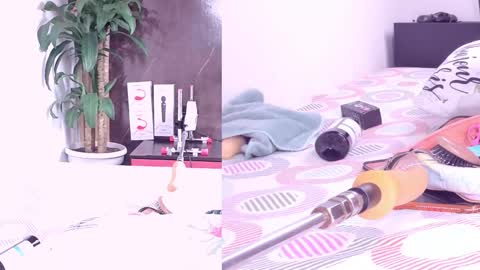 Snapshot of carol_swet chatting on March 2026 11:05:02 AM Carol online show from March 2026 11:05:02 AM