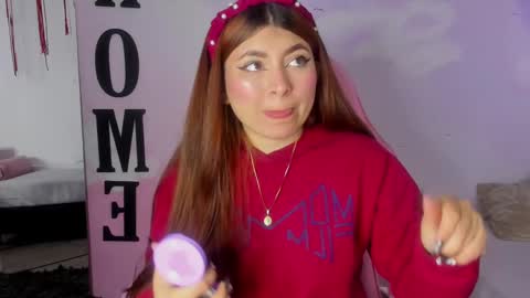 carolay759687 online show from March 2025 01:43:01 AM