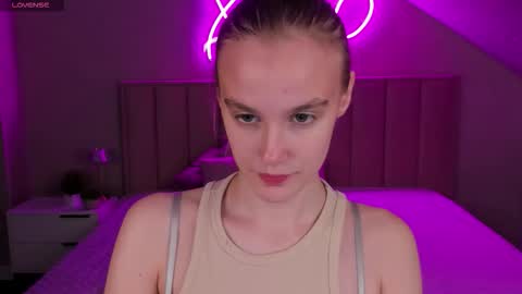 Snapshot of carolin_miller chatting on November 2025 10:34:02 AM Carol online show from November 2025 10:34:02 AM