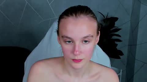 Snapshot of carolin_miller chatting on November 2025 10:37:01 PM Carol online show from November 2025 10:37:01 PM