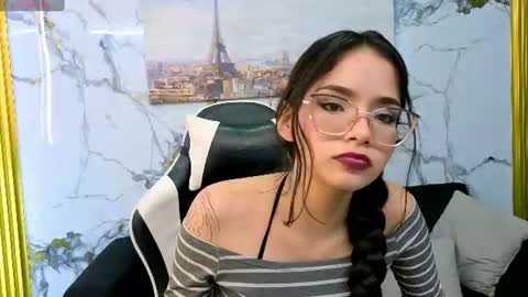 carolina23_pm online show from June 2026 01:48:01 AM