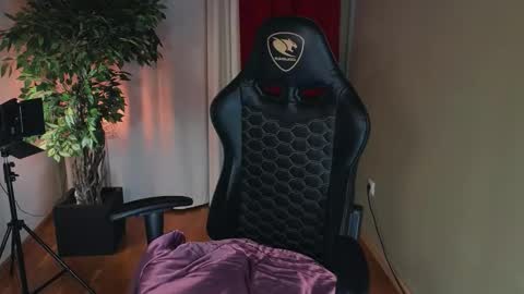 Mira online show from September 2025 05:19:02 AM