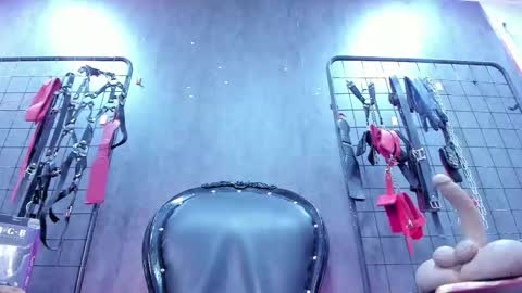 carolina online show from January 2026 08:23:01 PM