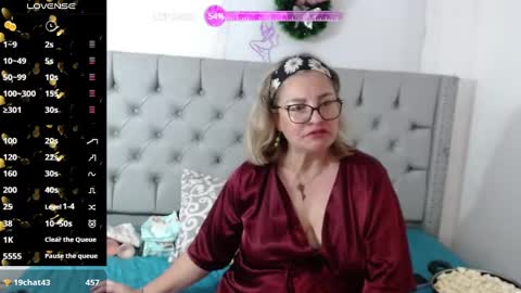 Carolina online show from January 2025 10:40:02 PM