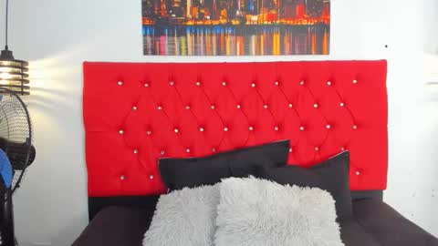 Snapshot of carolinacrus01 chatting on March 2026 04:22:02 PM Carolina online show from March 2026 04:22:02 PM