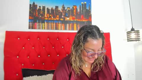 Snapshot of carolinacrus01 chatting on March 2026 04:23:01 PM Carolina online show from March 2026 04:23:01 PM