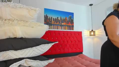 Snapshot of carolinacrus01 chatting on March 2026 06:08:01 PM Carolina online show from March 2026 06:08:01 PM