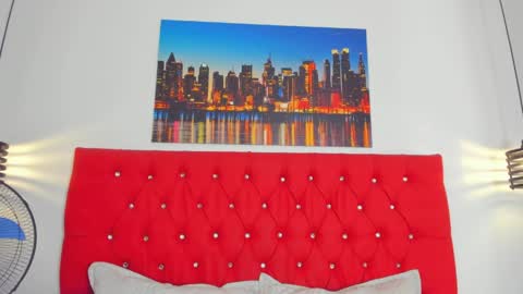 Snapshot of carolinacrus01 chatting on April 2026 11:51:02 AM Carolina online show from April 2026 11:51:02 AM