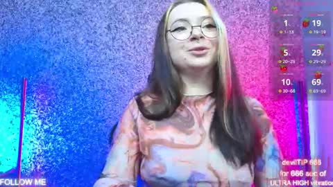 Snapshot of carolinareaperr chatting on October 2025 12:52:02 PM Ask me better xx online show from October 2025 12:52:02 PM