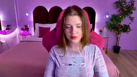 Snapshot of carolinasherry chatting on May 2026 05:24:01 AM carolinasherry online show from May 2026 05:24:01 AM