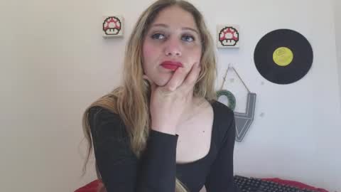 Carolina online show from May 2026 03:17:01 PM