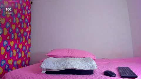 Snapshot of caroline_tovar_ chatting on January 2025 09:33:02 AM Caroline Tovar   Lovense is active my orgasms in your hands Give me more pleasure and make me cum online show from January 2025 09:33:02 AM