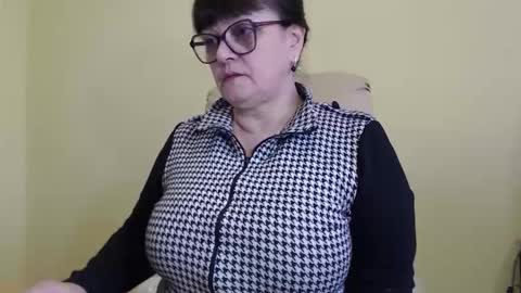 CarolineDream  online show from October 2025 06:59:01 AM