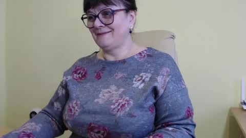 CarolineDream  online show from December 2025 07:12:01 AM