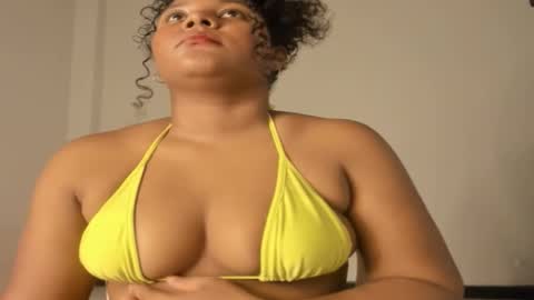 Snapshot of carolinnagomez chatting on March 2026 09:55:01 PM Caro online show from March 2026 09:55:01 PM