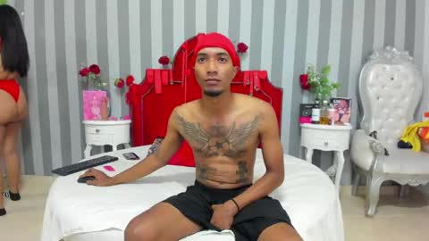 Snapshot of caroyandy chatting on April 2026 12:40:02 PM caroyandy online show from April 2026 12:40:02 PM