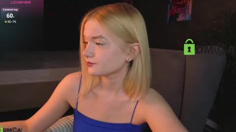 Carrie foster online show from April 2026 04:10:02 PM