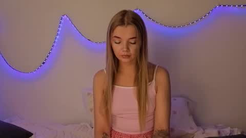 carriebradshawww online show from September 2025 11:54:02 AM