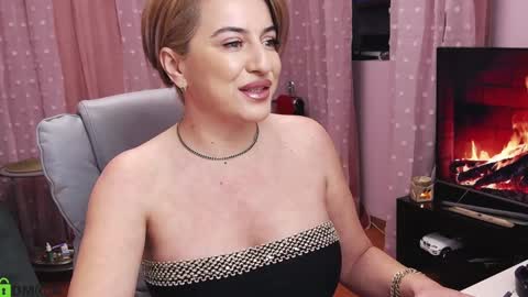 Carrie online show from January 2025 05:30:01 AM