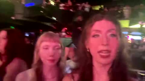 Snapshot of carriemadsin chatting on May 2026 02:51:01 AM carrie madsin online show from May 2026 02:51:01 AM
