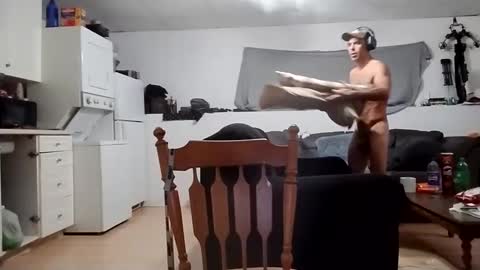 Snapshot of carriera796 chatting on October 2025 08:20:01 PM carriera796 online show from October 2025 08:20:01 PM