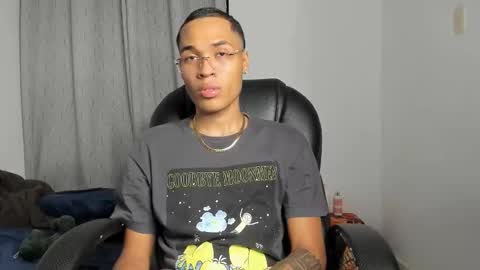 Snapshot of carterbrownbbc chatting on November 2025 01:04:02 AM Carter online show from November 2025 01:04:02 AM