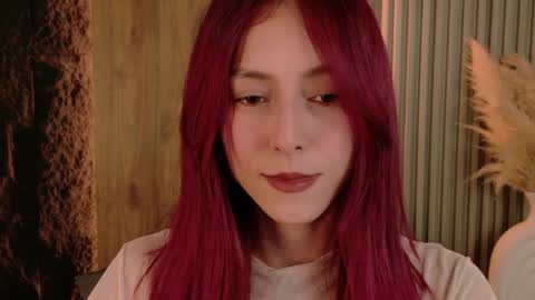 Casandra  online show from April 2026 07:06:02 PM