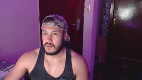 Snapshot of casas_oom chatting on March 2026 04:17:02 AM online show from March 2026 04:17:02 AM
