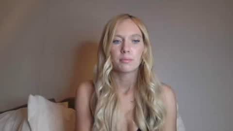 Snapshot of caseygirl6879 chatting on March 2026 08:35:02 PM Casey Lakes online show from March 2026 08:35:02 PM