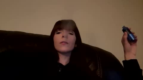 Snapshot of caseykitty222 chatting on May 2026 04:42:02 AM caseykitty222 online show from May 2026 04:42:02 AM