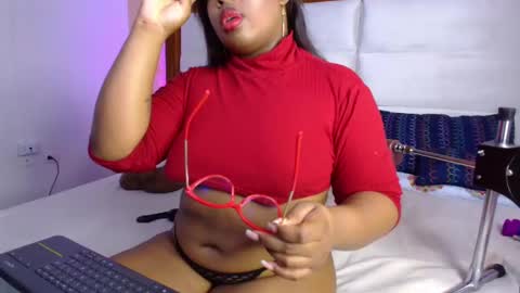 Snapshot of caseymoon chatting on February 2025 12:52:02 PM Casey online show from February 2025 12:52:02 PM