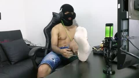 cash_master777 online show from April 2026 02:22:02 AM