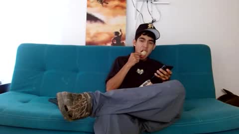 Snapshot of cash_master_san chatting on February 2025 04:17:02 PM Cash Master San online show from February 2025 04:17:02 PM