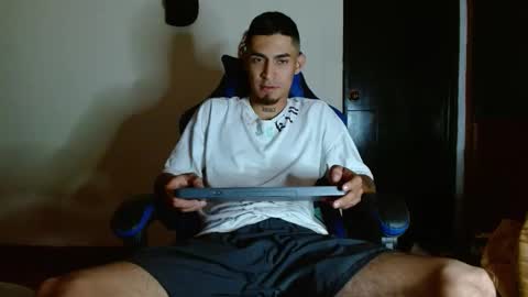 Snapshot of cash_master_san chatting on November 2025 03:26:02 AM Cash Master San online show from November 2025 03:26:02 AM