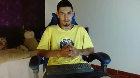 Snapshot of cash_master_san chatting on November 2025 03:33:02 PM Cash Master San online show from November 2025 03:33:02 PM