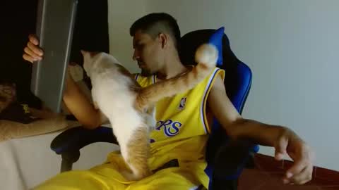 Snapshot of cash_master_san chatting on November 2025 03:39:01 AM Cash Master San online show from November 2025 03:39:01 AM