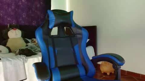 Snapshot of cash_master_san chatting on November 2025 04:53:01 PM Cash Master San online show from November 2025 04:53:01 PM