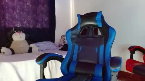 Snapshot of cash_master_san chatting on December 2025 04:01:02 PM Cash Master San online show from December 2025 04:01:02 PM