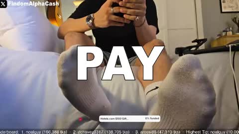 Snapshot of cashmastergrey chatting on April 2026 08:42:02 PM Master Grey online show from April 2026 08:42:02 PM