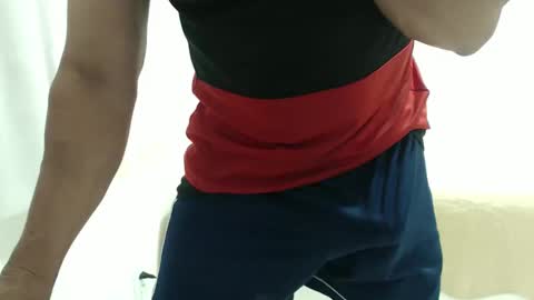 cashmastermuscle77 online show from October 2025 06:27:02 PM