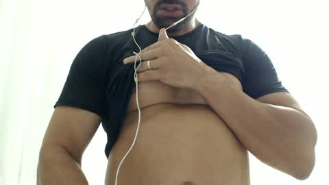 Snapshot of cashmastermuscle77 chatting on July 2026 11:15:02 AM cashmastermuscle77 online show from July 2026 11:15:02 AM