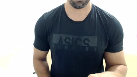 Snapshot of cashmastermuscle77 chatting on July 2026 12:09:01 PM cashmastermuscle77 online show from July 2026 12:09:01 PM