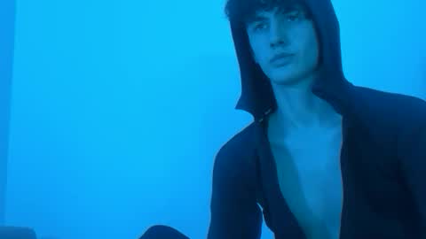 Snapshot of cashmasterparis chatting on April 2026 08:21:01 PM cashmasterparis online show from April 2026 08:21:01 PM