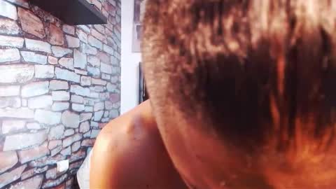 Casike online show from October 2025 01:49:01 AM