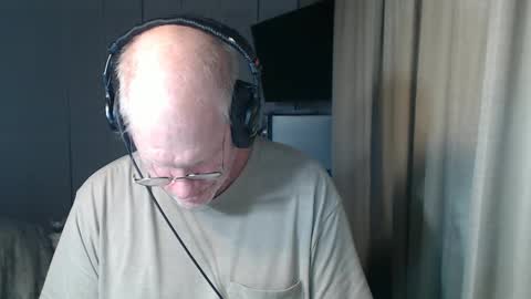 CasinoCam online show from September 2025 02:45:01 AM