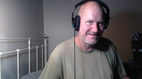 CasinoCam online show from December 2025 01:03:01 AM