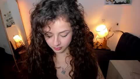 Snapshot of cassandra_caiin chatting on April 2026 04:30:01 AM Cassie online show from April 2026 04:30:01 AM