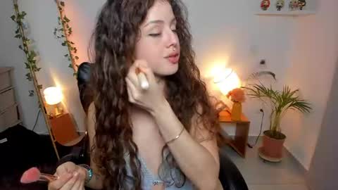 Snapshot of cassandra_caiin chatting on June 2026 03:29:02 AM Cassie online show from June 2026 03:29:02 AM