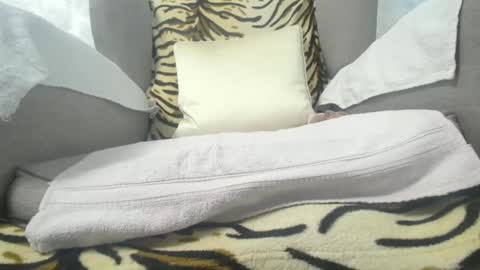 Cassandra joy online show from January 2025 08:13:02 AM